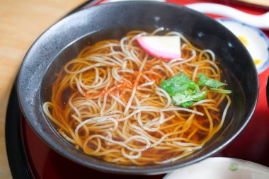 Japonya 'da sıcak soba eriştesi