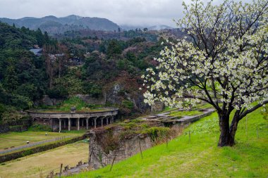 Sado adasındaki Kitazawa Yüzme Tesisi