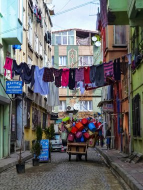 İstanbul, Kadirga 'da Yunan evleri olan bir cadde