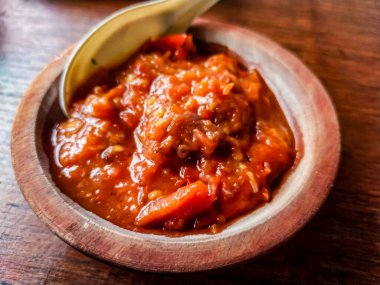 Acı biber ezmesi. Sambal tomat, Endonezya geleneksel yemeği