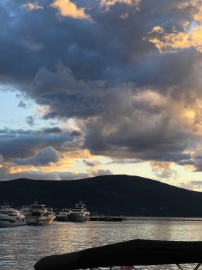 Porto Karadağ yatı. Karadağ 'ın seçkin bölgeleri. Yüksek kalite fotoğraf