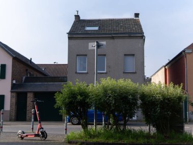  Güneşli bir günde, sabahın köründe. Almanya. Yüksek kalite fotoğraf