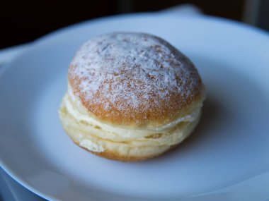 Berlinli Çörekler, karnaval zamanı için geleneksel Avrupa donutları fırını. Yüksek kalite fotoğraf