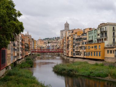 Girona, Spanien, 21. Eylül 2024, İspanya 'nın Barcelona eyaletinin Anoia iline bağlı Eski Calaf kasabası. Yüksek kalite fotoğraf