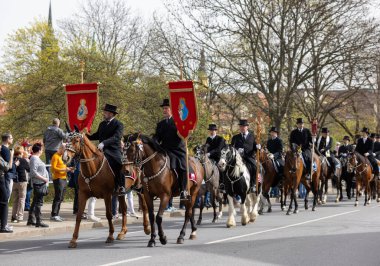 Geleneksel Bautzen Atları Paskalya Geçidi. Yüksek kalite fotoğraf