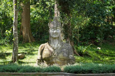 Kemesraan Park, Pujon, Batu Malang 'daki dev antik tanrıça heykeli. 