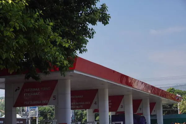 stock image The Pertamina gas station with the type of gasoline they sell on the side of the main road that leads to the city of Situbondo
