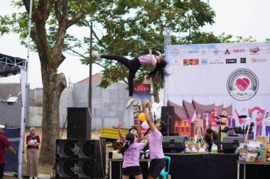 79. Endonezya Bağımsızlık Günü kutlamalarında ponpon kız takımı sahne alacak.