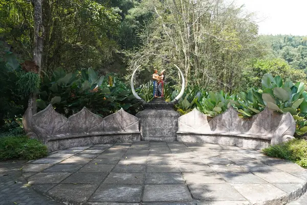 stock image Rama Shinta statue from Indonesia at Kemesraan Park, Pujon, Batu, Malang during the day