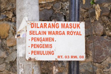 Endonezya 'nın yerleşim bölgelerine girişin yasaklanmasını imzalayın.