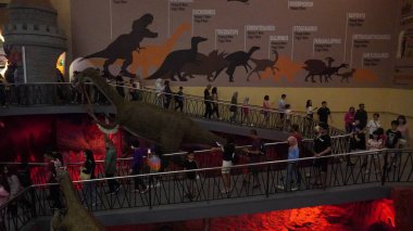 Dino Park Jatim Park 3 'teki 5 dönemin girişi.