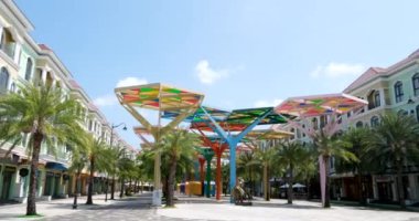 Grand World Phu Quoc, Kien Giang Eyaleti, Vietnam Grand World Phu Quoc. VN, Kien Giang bölgesindeki ünlü eğlence, eğlence ve alışveriş merkezi. Yüksek kalite 4k