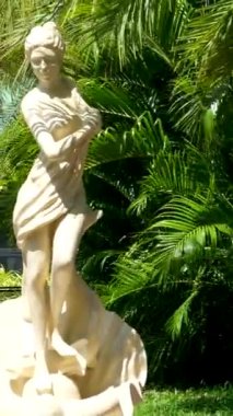 Vietnam 'da Phu Quoc adasında Yeni Şehir Büyük Dünya' yı yontuyor. Evler parlak güzel heykeller sanat kusursuzluk temizliği tüm yaz boyunca. Seyahat. Ünlü bir yer. şehir simgesi