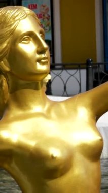 Vietnam 'da Phu Quoc adasında Yeni Şehir Büyük Dünya' yı yontuyor. Evler parlak güzel heykeller sanat kusursuzluk temizliği tüm yaz boyunca. Seyahat. Ünlü bir yer. şehir simgesi