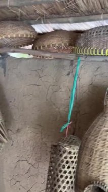 Vietnam Savaşı sırasında Cu Chi tünellerindeki gerilla kampının görüldüğü yer artık turistik bir yer. Seyahat konsepti. Cu Chi, Viet Nam Cu Chi 