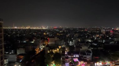 Ho Chi Minh City, Vietnam 'daki kavşakta hava trafiği. Yüksek kalite 4k görüntü