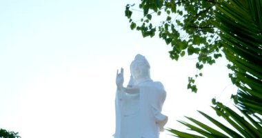 Ho Quoc Pagoda, Phu Quoc 'ta. Merkezi giriş kapısı Ho Quoc Pagoda Budist Tapınağı, Phu Quoc Adası, Vietnam, Hindiçin, Güneydoğu Asya, Asya. Yüksek kalite