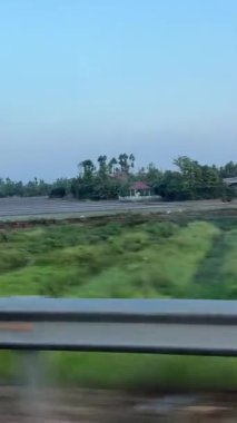 Vietnam 'ın Ho Chi Minh şehrinin merkezinde trafik var..