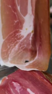 Jambonlu kuşkonmaz salatası ve haşlanmış yumurta. - Evet. Yüksek kalite 4k görüntü