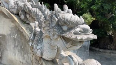 ejderha heykeli heykeli mermer dağ Da Nang, Vietnam. Yüksek kalite 4k görüntü