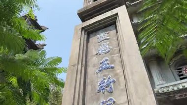 Da Nang, Vietnam, Asya Mermer Dağları 'nın Arkaplan' da gözler önüne serilen manzarası. Yüksek kalite 4k görüntü