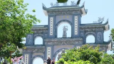 Danang Vilayeti, Vietnam için Guan Yin heykelinin tapınağının bayan Buda Danang Detayları. Vietnam 'daki Danang şehrindeki Linh Ung Pagoda' da Buda Heykeli. Yüksek kalite