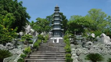 Danang Vilayeti, Vietnam için Guan Yin heykelinin tapınağının bayan Buda Danang Detayları. Vietnam 'daki Danang şehrindeki Linh Ung Pagoda' da Buda Heykeli. Yüksek kalite