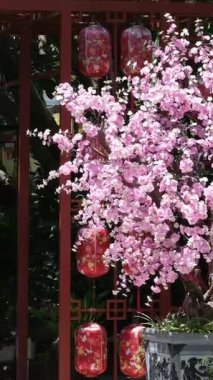 Danang Vilayeti, Vietnam için Guan Yin heykelinin tapınağının bayan Buda Danang Detayları. Vietnam 'daki Danang şehrindeki Linh Ung Pagoda' da Buda Heykeli. Yüksek kalite