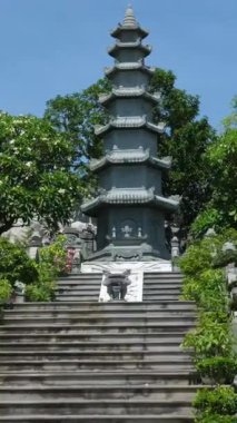 Danang Vilayeti, Vietnam için Guan Yin heykelinin tapınağının bayan Buda Danang Detayları. Vietnam 'daki Danang şehrindeki Linh Ung Pagoda' da Buda Heykeli. Yüksek kalite