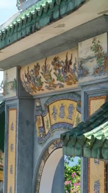 Danang Vilayeti, Vietnam için Guan Yin heykelinin tapınağının bayan Buda Danang Detayları. Vietnam 'daki Danang şehrindeki Linh Ung Pagoda' da Buda Heykeli. Yüksek kalite