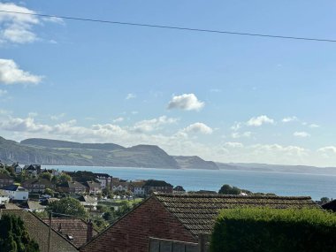 Jurasik kıyı manzarası Lyme Regis Dorset İngiltere 