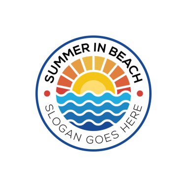 Yaz sahil adasının rozet logoları, deniz okyanusu ve yaz güneş ışınları logosu tasarımı