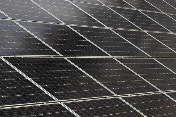 Güneş paneli kiti kapat