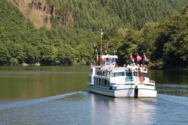 Paseo Barco Por Rursee Para Los Huéspedes Parque Nacional Eifel —  Fotos de Stock