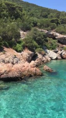 Türkiye 'nin Bodrum kenti yakınlarındaki Ege Denizi' ndeki Azure Körfezi