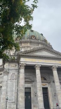 Kopenhag, Danimarka 'daki St. Frederick kilisesinin mermer kilisesi..