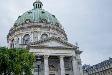 Danimarka, Kopenhag 'daki St. Frederick Kilisesi' nin Mermer Kilisesi.