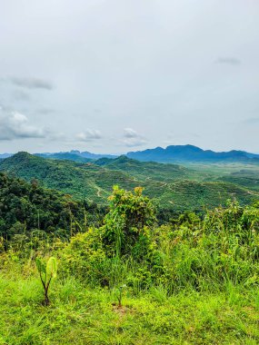 Wang Kelian Perlis, Malezya 'nın tepesinde güzel bir tepe manzarası