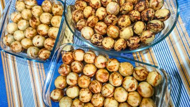 Cam tepside olmadan tokoyaki.