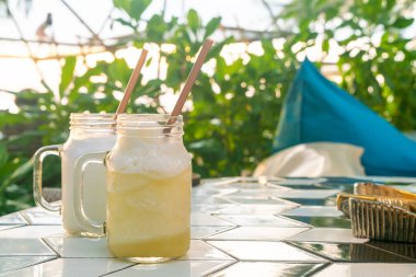 Masada Ananas Smoothie Jar. Sağlıklı içecek.