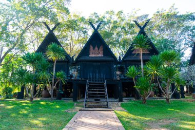 Baan Dam Müzesi (Black House), Tayland 'ın Chiang Rai şehrinin en ünlü yeri.