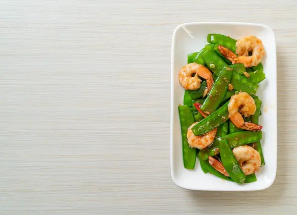 stock image Stir-Fried Green Peas with Shrimp - Homemade food style