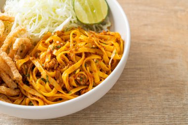 Çin Yunnan Eriştesi ya da Kwa Meng - Asya yemek tarzı