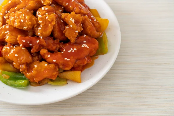 Fried Crispy Chicken Sweet Sour Sauce Korean Style — Stock Photo, Image