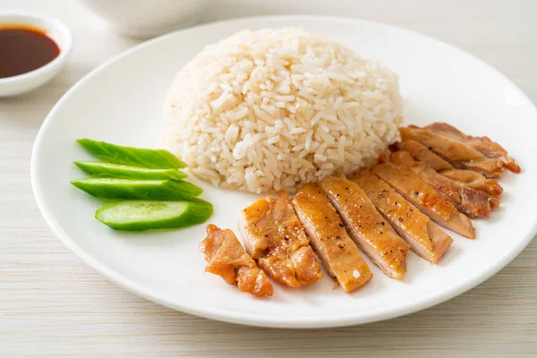 Grilled Chicken Steamed Rice Hainan Style — Stok fotoğraf