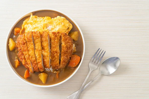 Curry Rizs Tonkatsu Sült Sertésszelettel Krémes Omletttel Japán Ételstílus — Stock Fotó