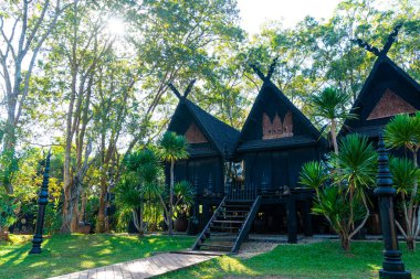 Baan Dam Müzesi (Black House), Tayland 'ın Chiang Rai şehrinin en ünlü yeri.