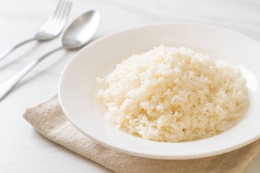 Tay yasemini pilavı pişirdim.