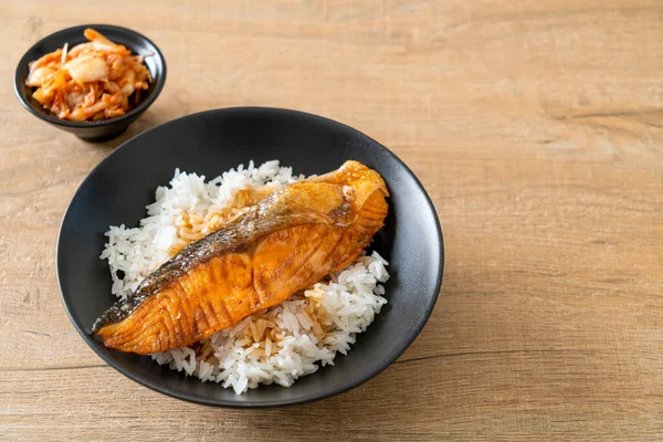 Salmon Panggang Dengan Soy Sauce Rice Bowl Gaya Makanan Jepang — Stok Foto