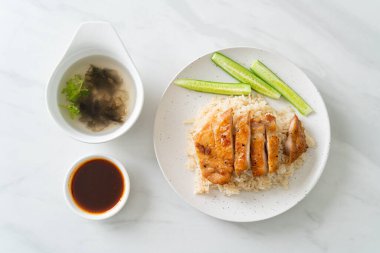 Grilled Chicken with Steamed Rice in Hainan style